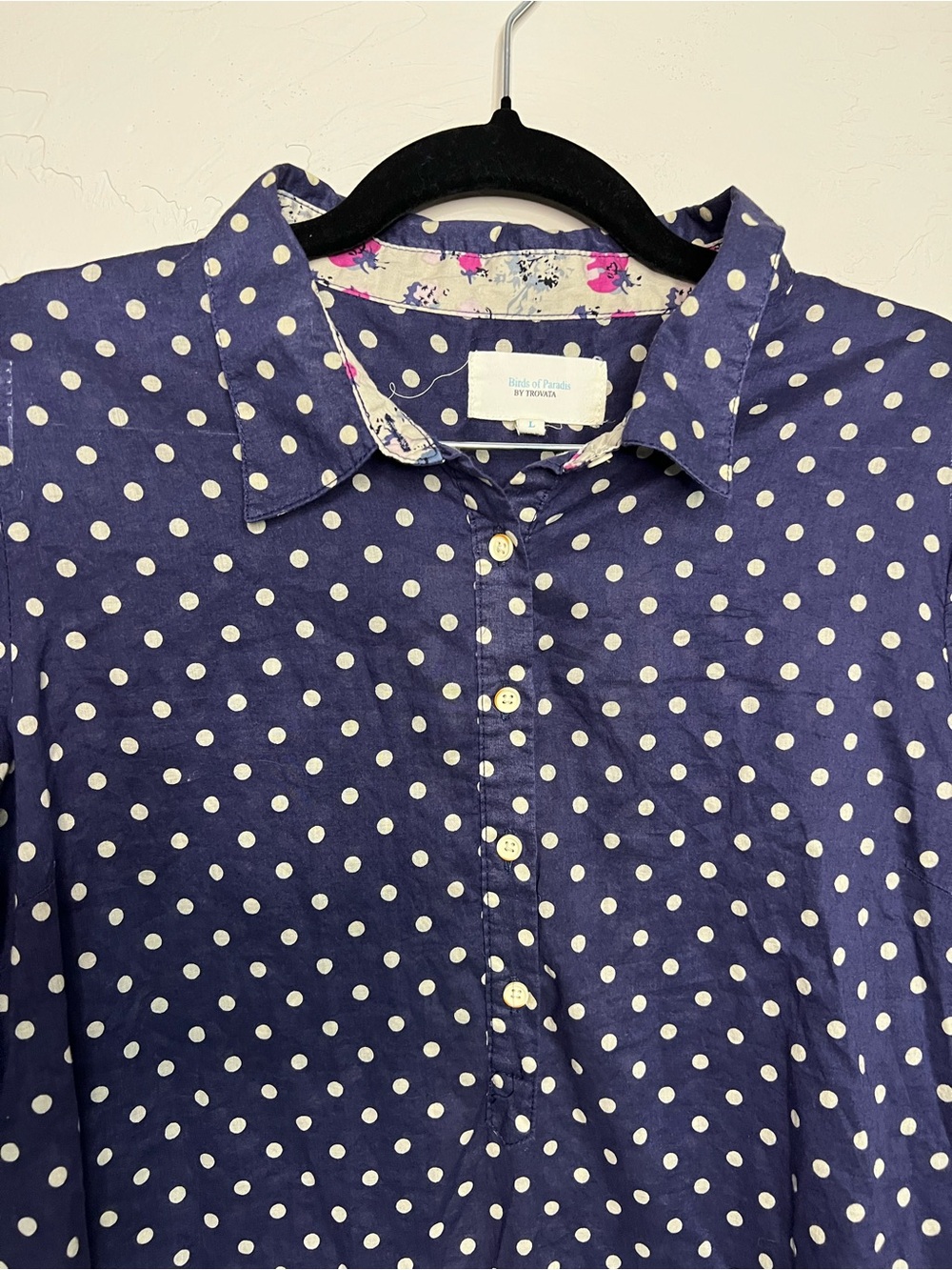 Birds of Paradis by Trovata Blue White Polka Dot Lace Back Pop Over Blouse - Picture 3 of 14